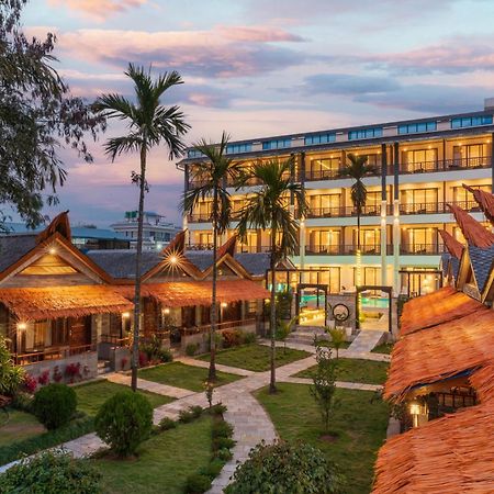 Lake View Resort Pokhara Kültér fotó