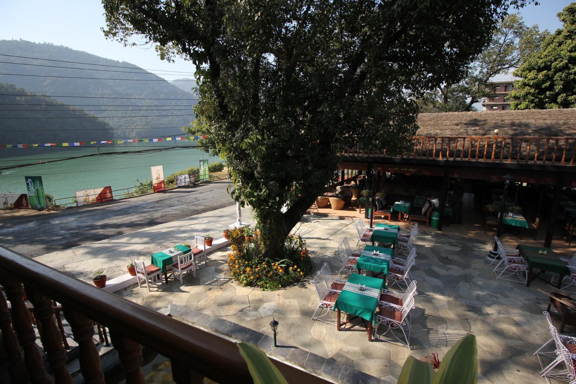 Lake View Resort Pokhara Kültér fotó
