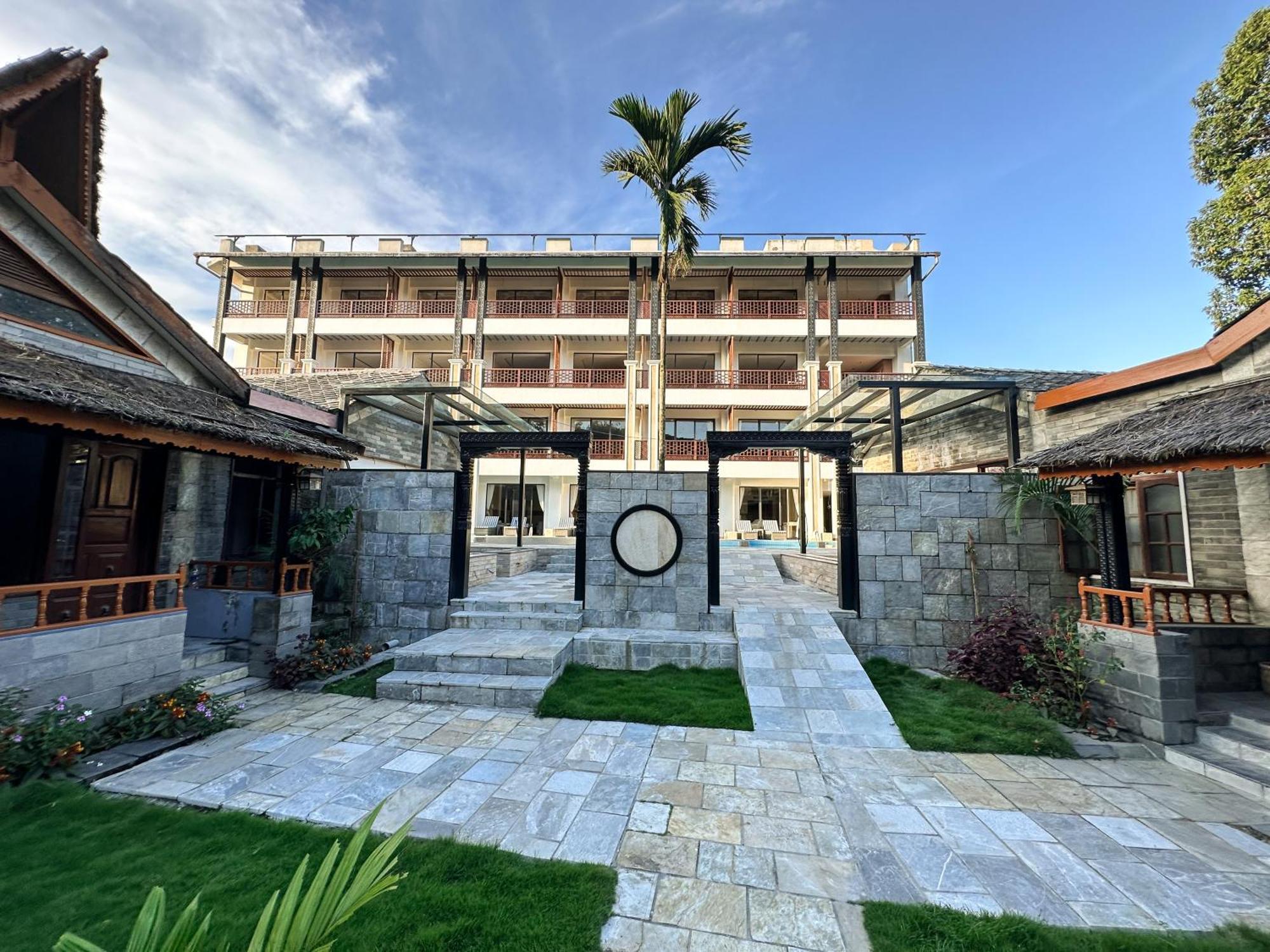 Lake View Resort Pokhara Kültér fotó