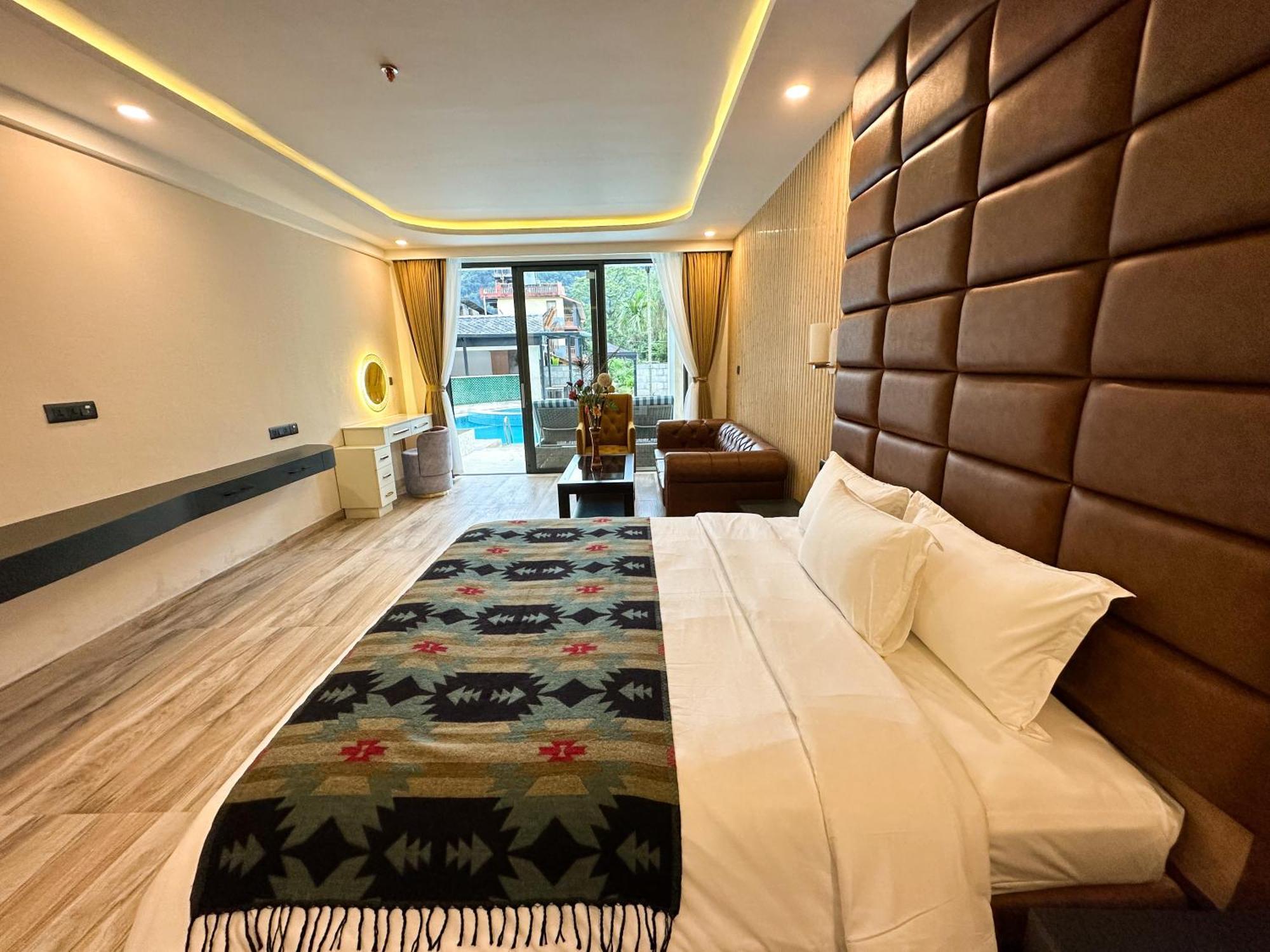 Lake View Resort Pokhara Kültér fotó
