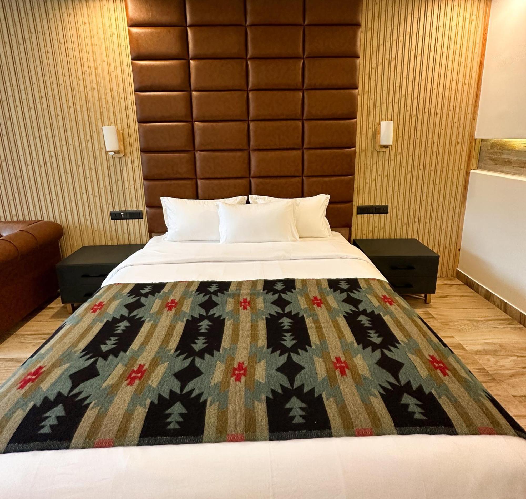 Lake View Resort Pokhara Kültér fotó